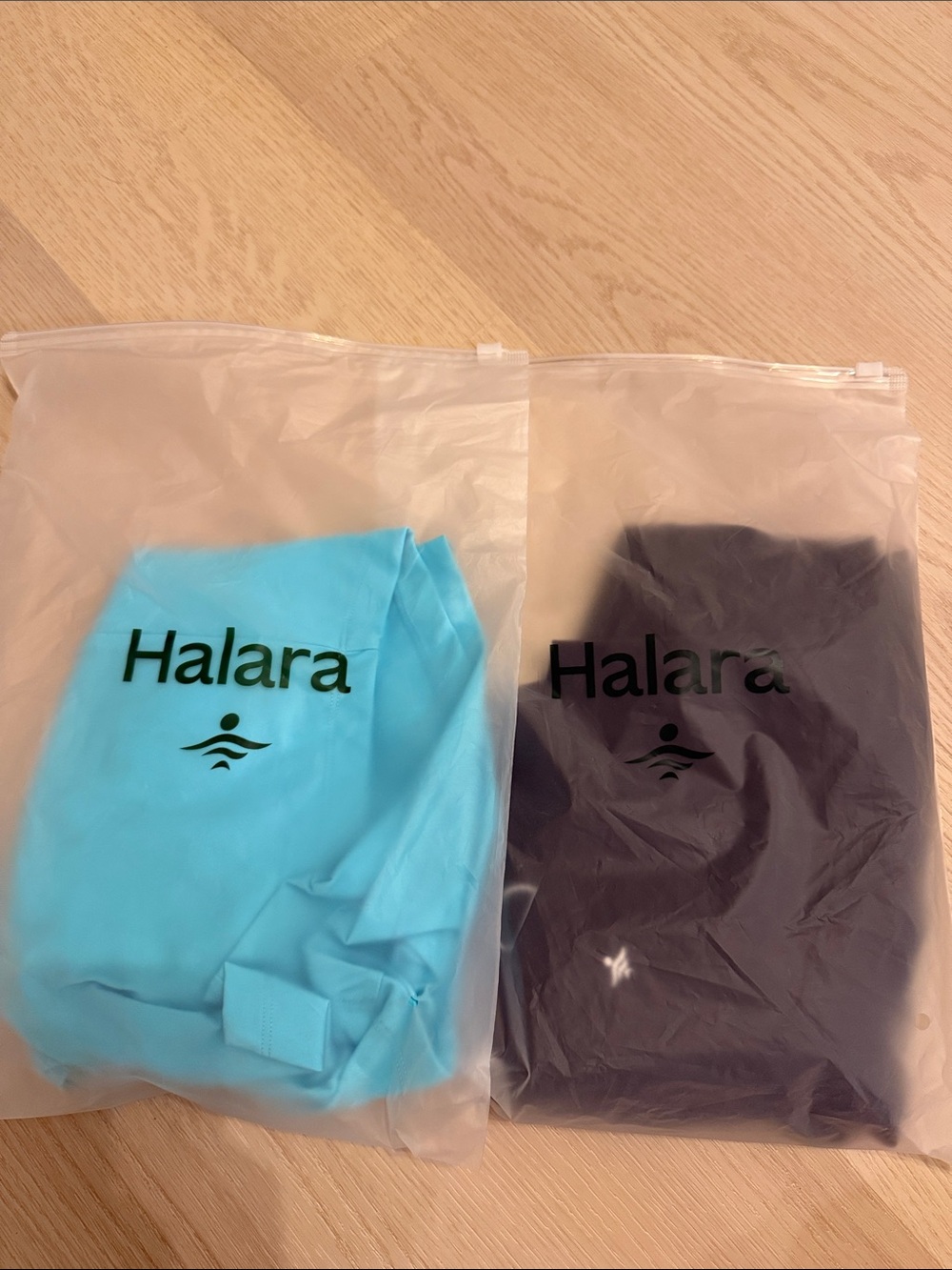 NWT Set of 2 Halara SoftlyZero Workout Athletic Shorts Size XS Black & Blue